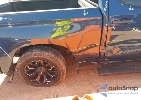 2022 Chevrolet Silverado 1500 Ltd 4Wd Short Bed Custom из США, поврежденный, VIN 3GCPYBEK3NG177836